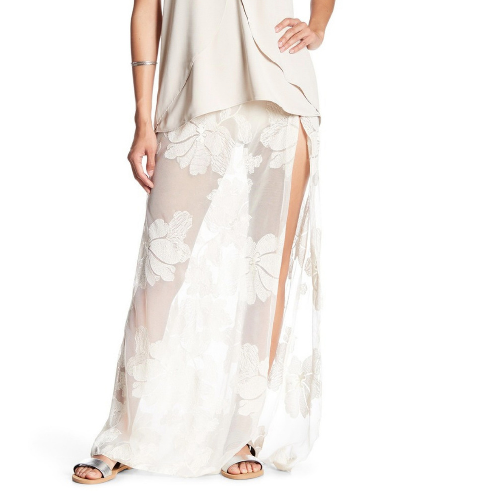 Elegant Cream Floral Maxi Skirt